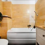 Herastrau Phoenicia With Free Parking