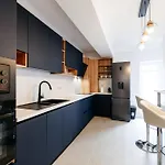 Herastrau Phoenicia With Free Parking Lejlighed *