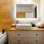 Lejlighed Herastrau Phoenicia With Free Parking Bukarest