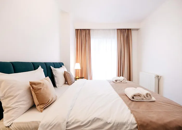 Herastrau Phoenicia With Free Parking