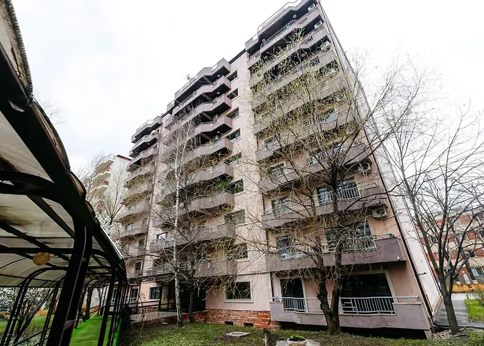 Herastrau Phoenicia With Free Parking